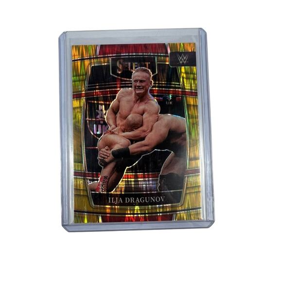 2022 Panini Select WWE Ilja Dragunov Concourse Gold Flash Prizm 5/10 NXT UK Card - Picture 3 of 7